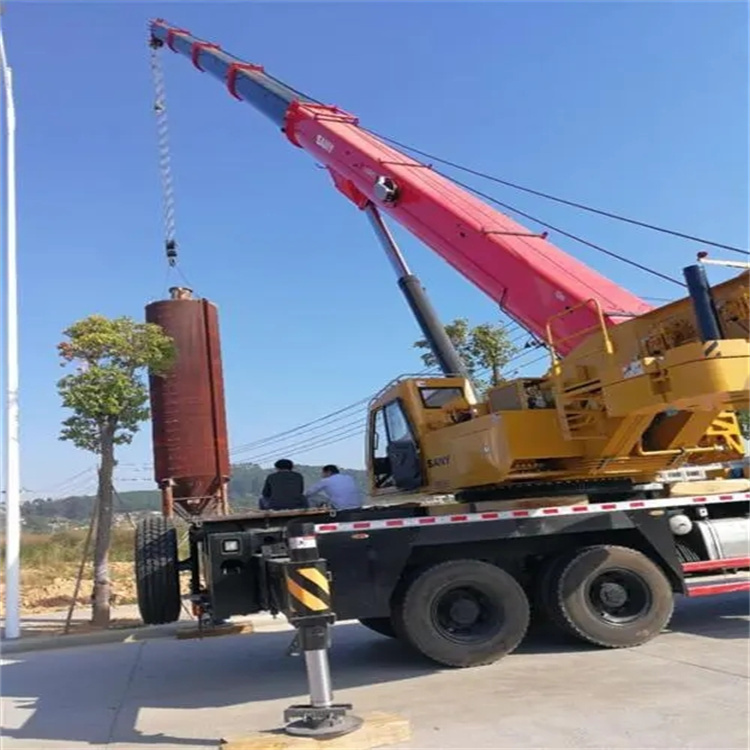 房县专业吊车租赁多少钱