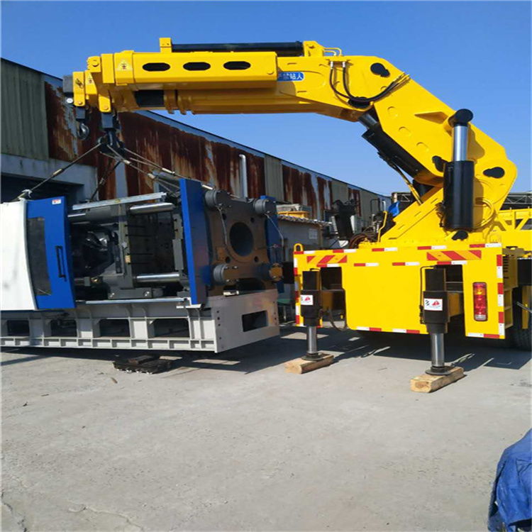 房县 大吨位折臂吊出租费用解析：一小时租赁多少钱