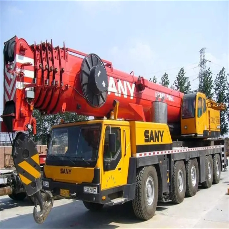 房县附近工地哪里有吊车出租|应急吊装服务|24小时灵活调度